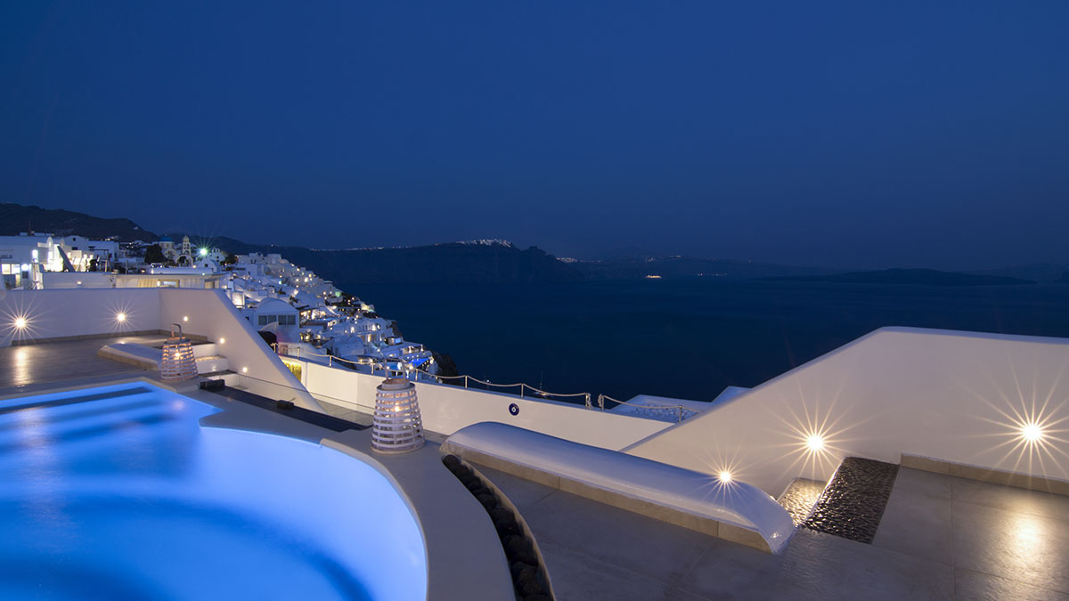 Santorini Secret Premium Boutique Hotel